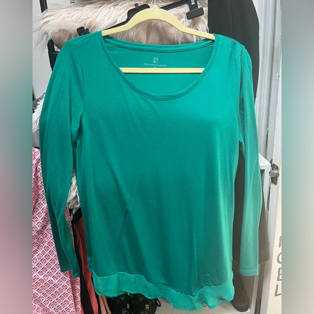 Long sleeve casual shirt